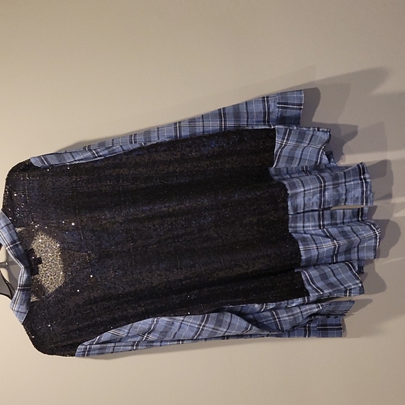 Flannel&Sequin hi-low button up, New w/ tags - Picture 2 of 13